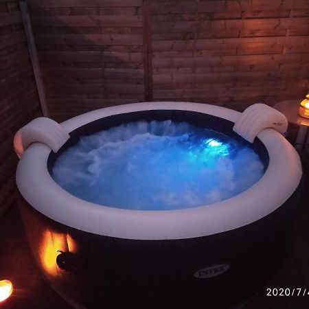 Maison Au Calme Climatisee Avec Spa De Mai A Fin Septembre Villa Royan Eksteriør billede